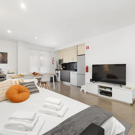 Lumo Apartment *